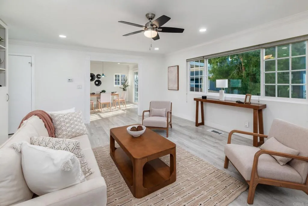 https://cdn.realtyfeed.com/cdn/127/306573180/1f39d582f0f04ac30fb835b3777f0d73.webp