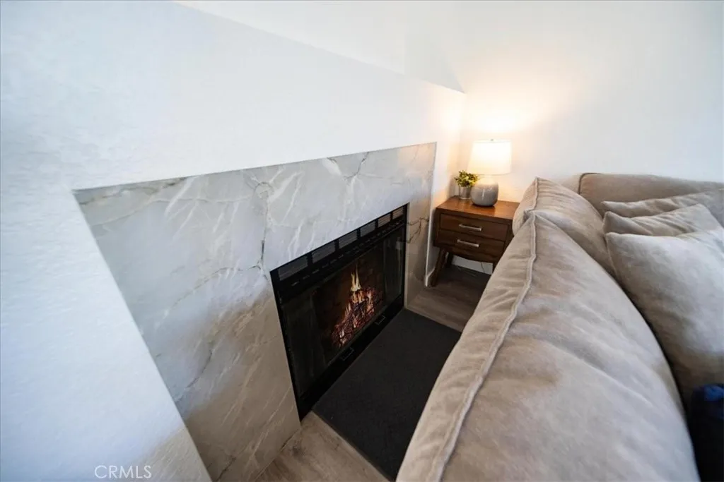 https://cdn.realtyfeed.com/cdn/127/306573270/8858b3bc82c9c717bbd7e8af2cb539ec.webp