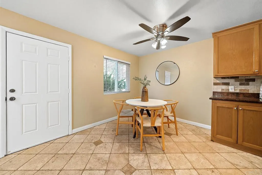 https://cdn.realtyfeed.com/cdn/127/306573278/d08fc0e48b9eddd7d85ab8dfcfb5c62f.webp