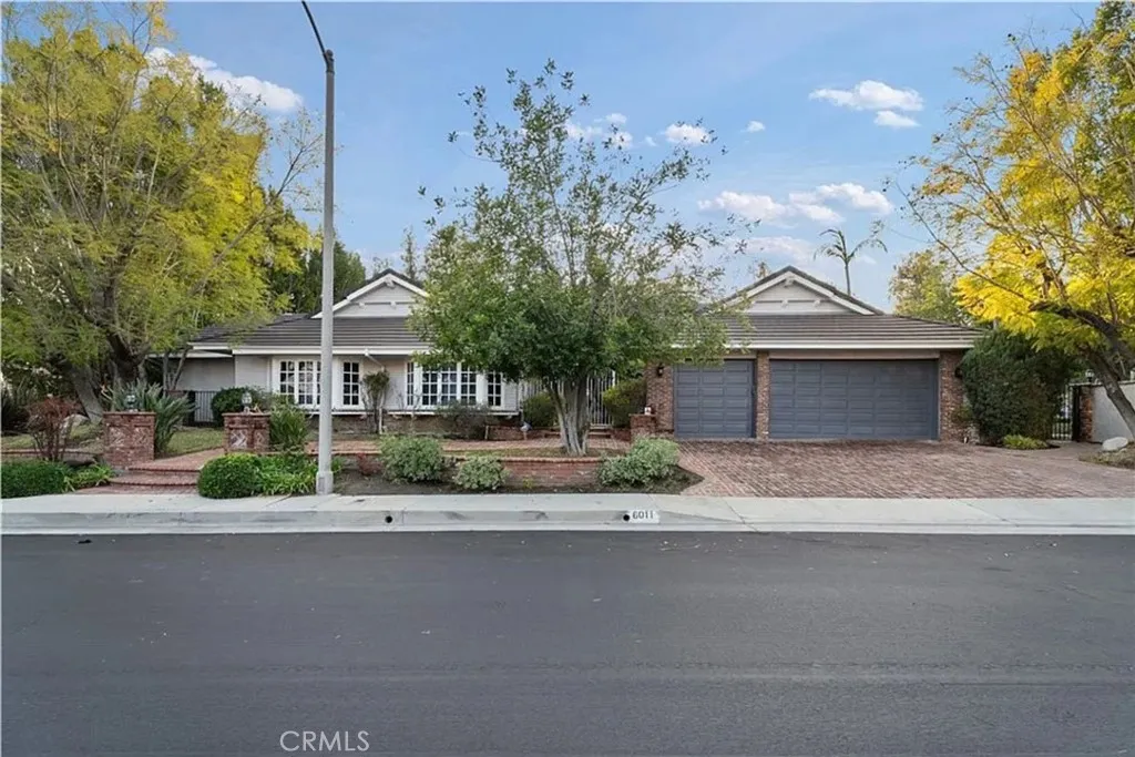 Woodland Hills, CA 91367