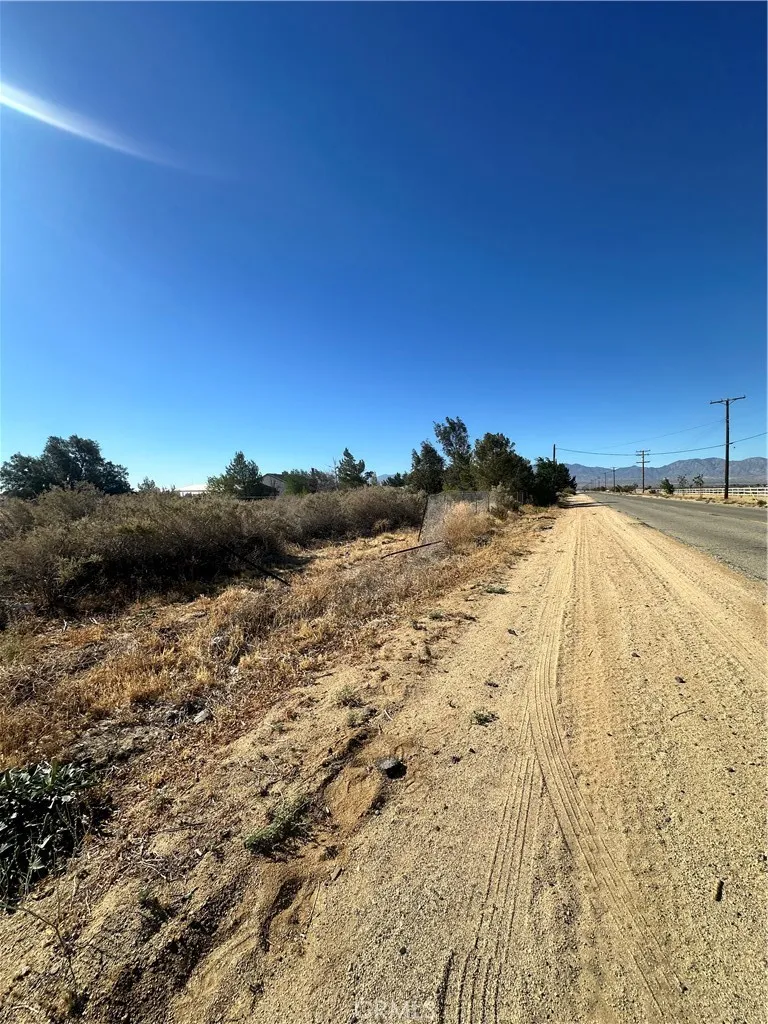 180 E Avenue P-2
