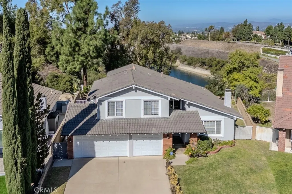 Anaheim Hills, CA 92807