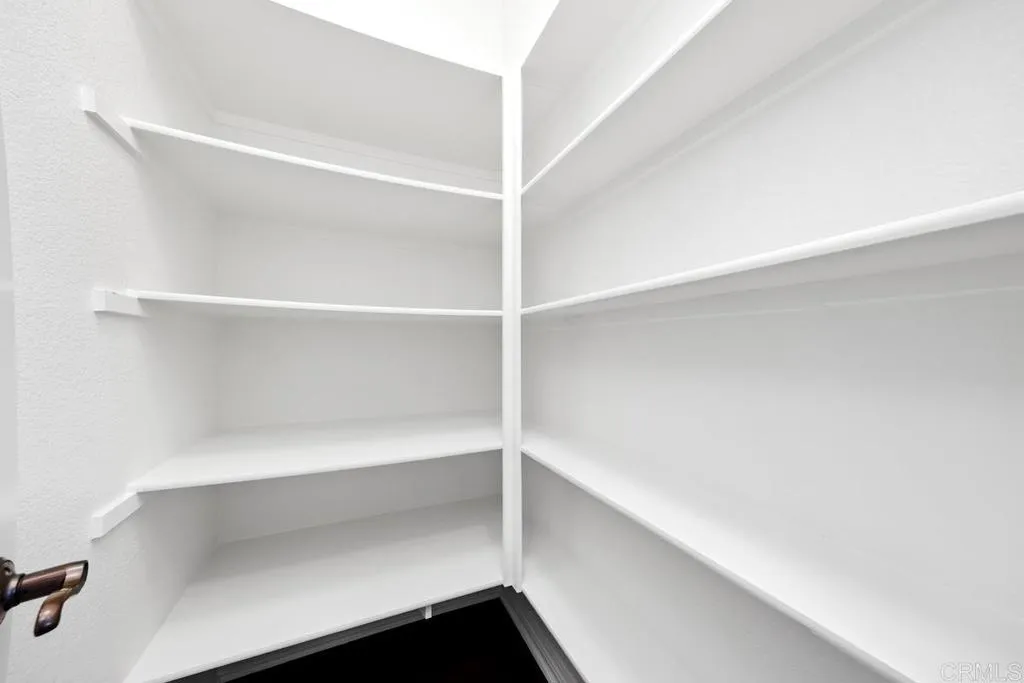 https://cdn.realtyfeed.com/cdn/127/306573584/4a60dbcd48b04643d637e3be5b53e111.webp
