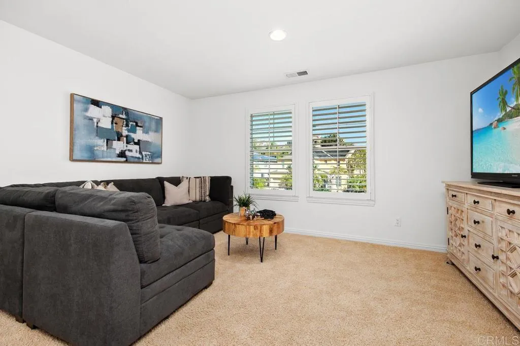https://cdn.realtyfeed.com/cdn/127/306573584/8426c479923aa43e10a6eb2817b5526e.webp