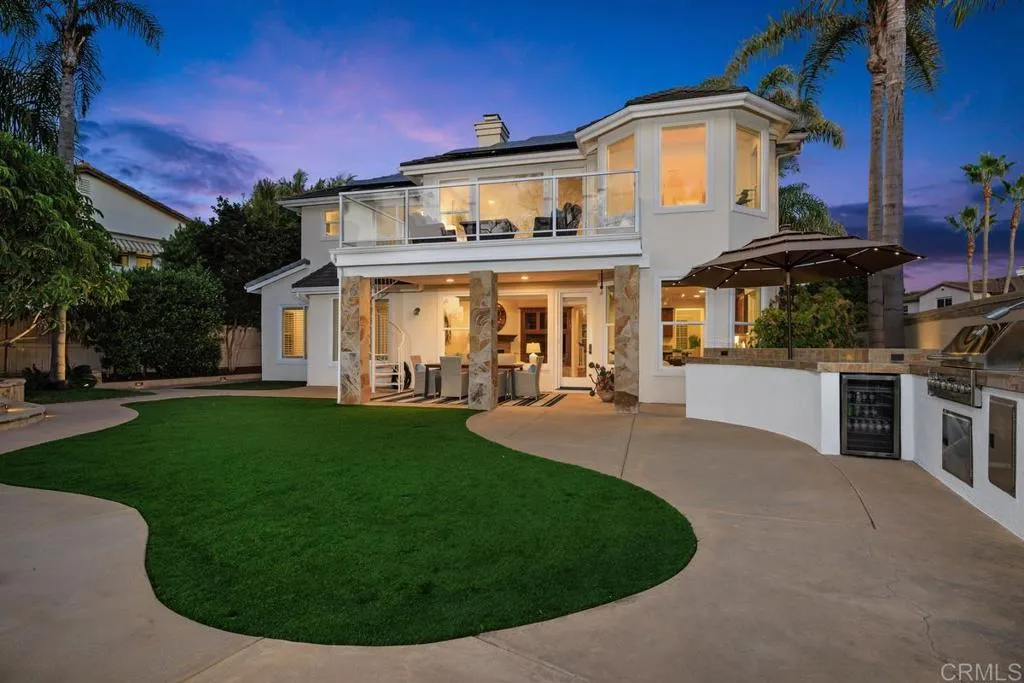 https://cdn.realtyfeed.com/cdn/127/306573584/88806e0d6b9e43e308328f96e5224a12.webp