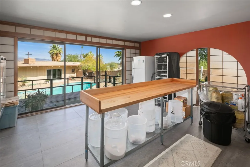 https://cdn.realtyfeed.com/cdn/127/306573589/1583e3ed3f7876597063f1d389e9d2d6.webp