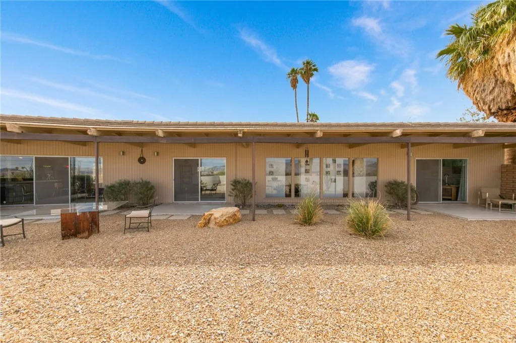 https://cdn.realtyfeed.com/cdn/127/306573589/7a4810d2f44d9d469d12abf0eac1bf8e.webp