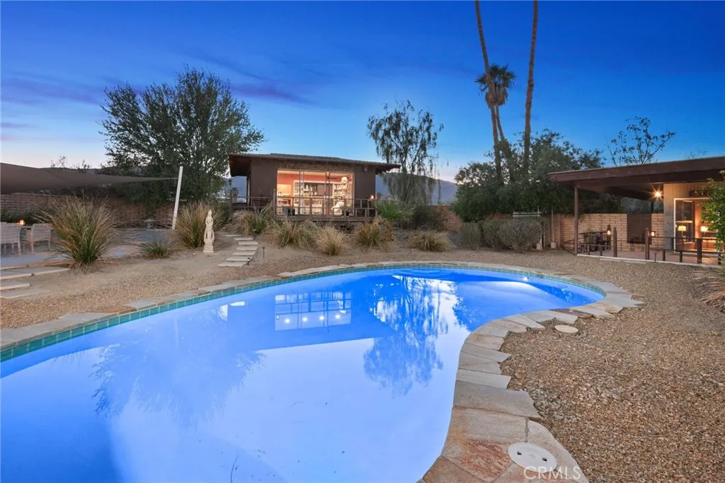 https://cdn.realtyfeed.com/cdn/127/306573589/ad214095777abb2e5da8c528044aec3d.webp