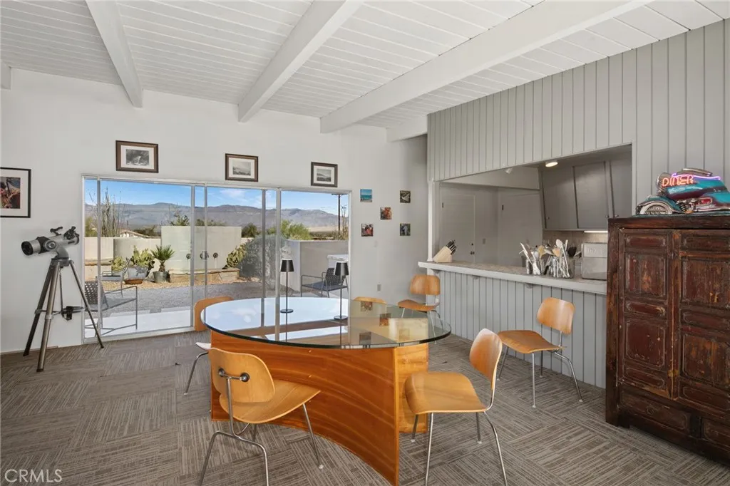 https://cdn.realtyfeed.com/cdn/127/306573589/bc9d5c974c13a80e80bb4a8bc6a7145e.webp