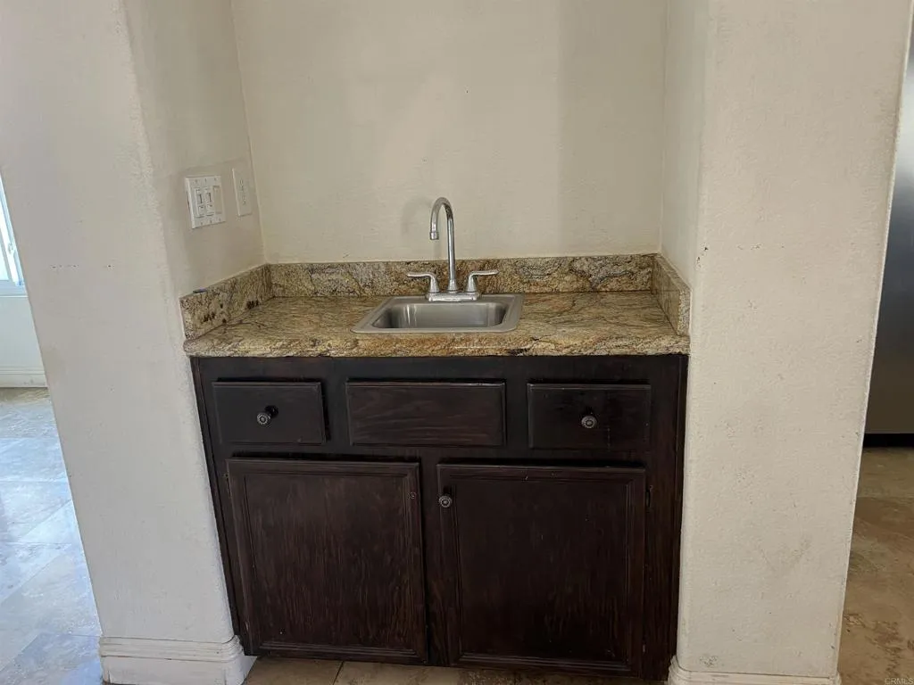 https://cdn.realtyfeed.com/cdn/127/306573592/26fdc116b4b1c95ee0ae4d0f5563cc82.webp