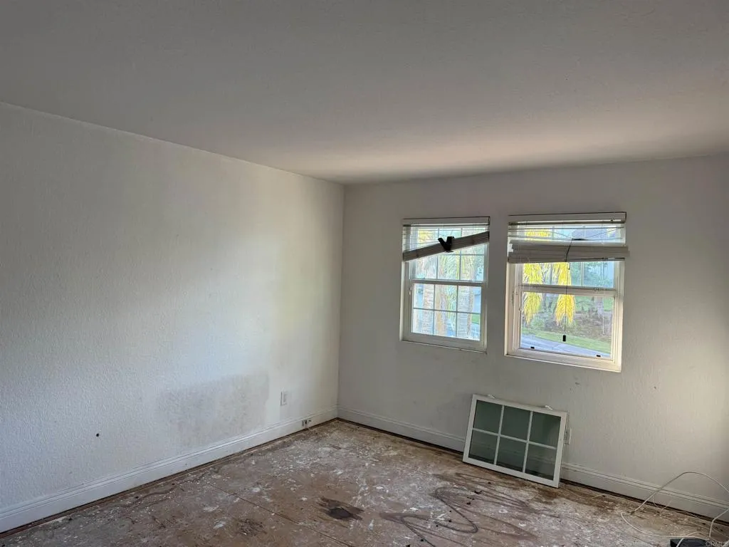https://cdn.realtyfeed.com/cdn/127/306573592/68c5a60379dac491324b5f0b675d31f4.webp