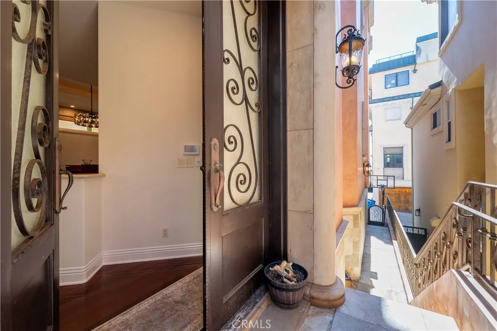 122 Channel Pointe, Marina del Rey, CA 90292 - Photo 2 of 75, Marina Del Rey, CA