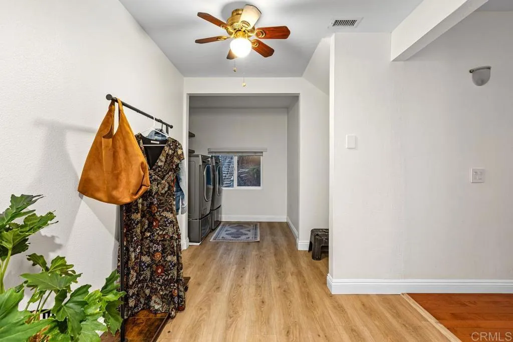 https://cdn.realtyfeed.com/cdn/127/306573669/ead8db94423484c9efe1d8671a0e8152.webp