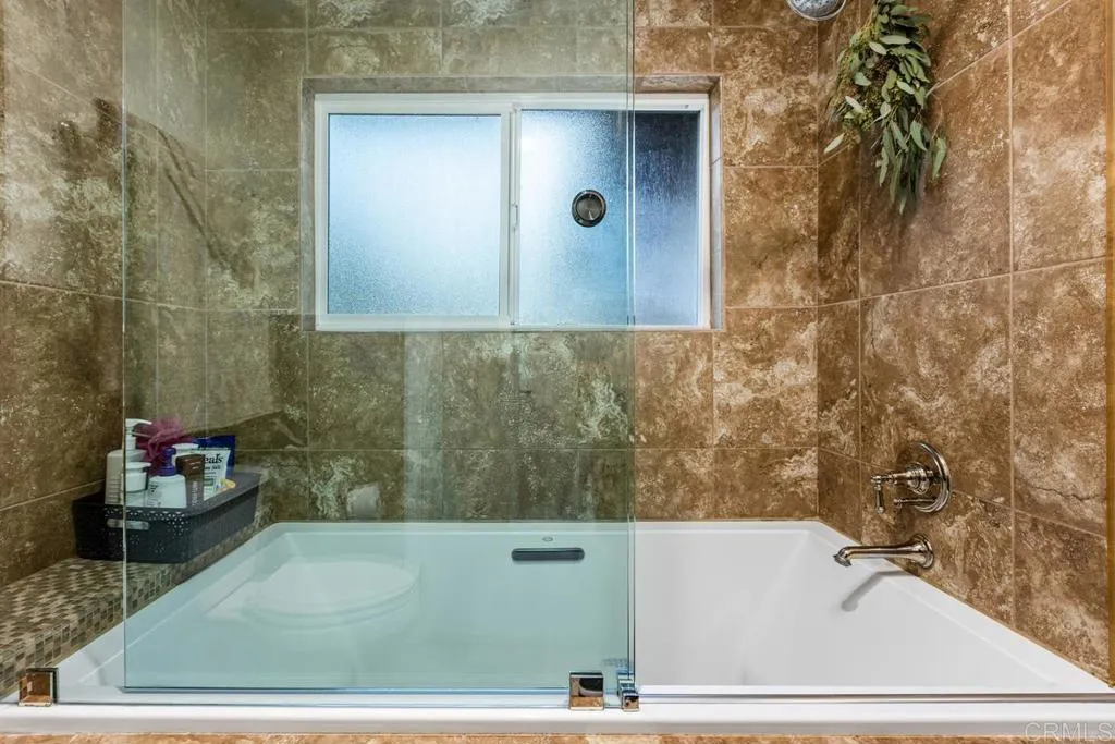https://cdn.realtyfeed.com/cdn/127/306573669/f5438a4014f16adffb90b85379fc1947.webp