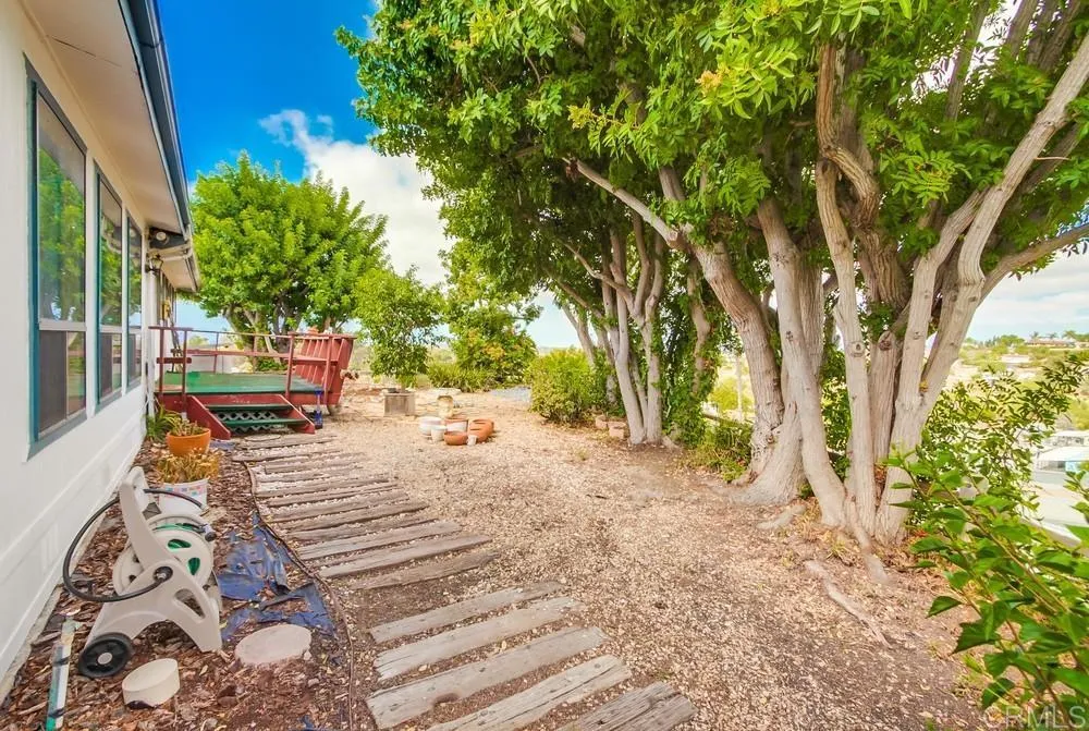 https://cdn.realtyfeed.com/cdn/127/306573721/26e2150901edc2a45e801cbcc88cd408.webp
