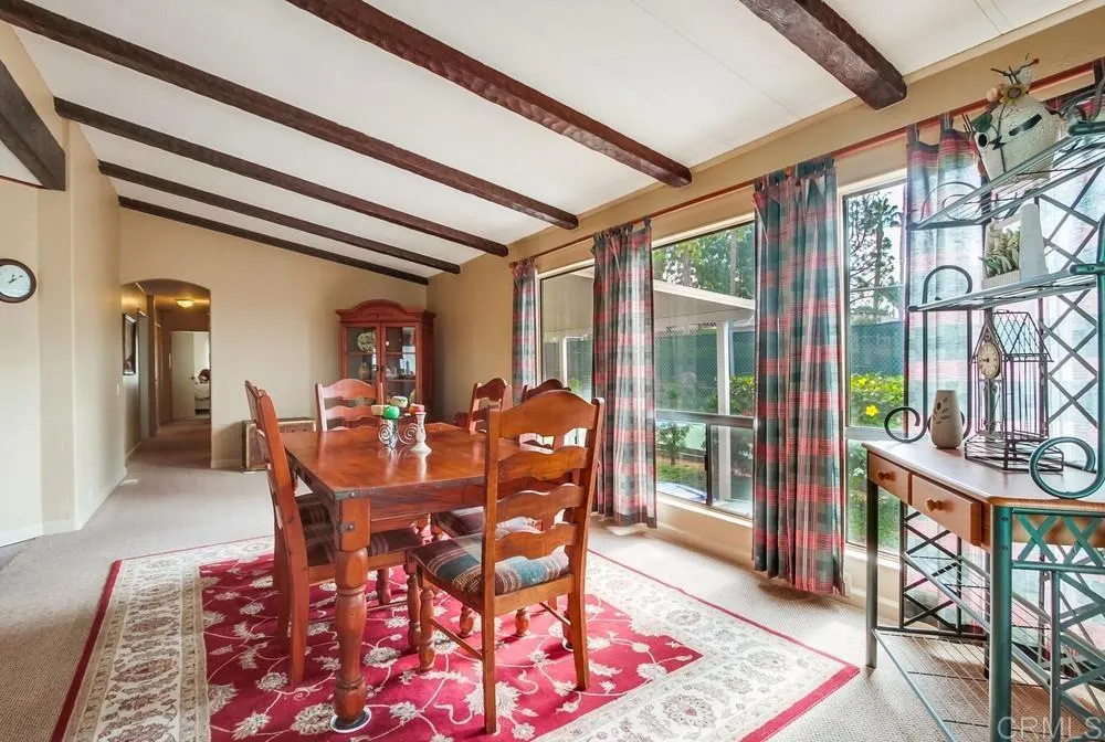 https://cdn.realtyfeed.com/cdn/127/306573721/3ee9c985a598f7d10401bd2cb08d4614.webp