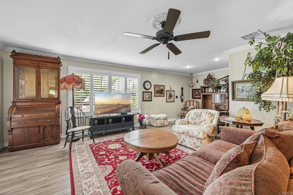 https://cdn.realtyfeed.com/cdn/127/306573806/cd9505513b540052d931132956d077b9.webp
