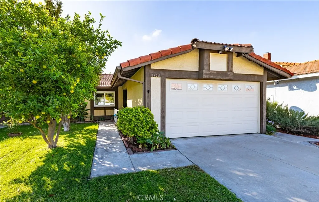 1954 Union, Colton, CA 92324 - Photo 2 of 32, Colton, CA