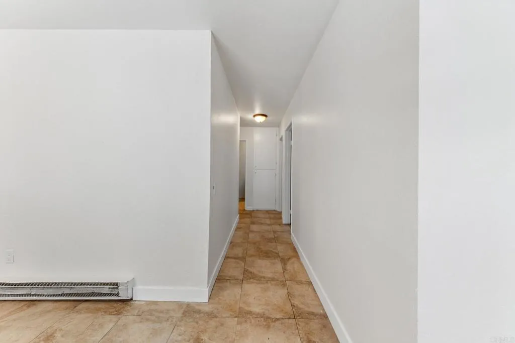 https://cdn.realtyfeed.com/cdn/127/306573965/270e65f6a8f9980e4e34938bf1e2c1c2.webp