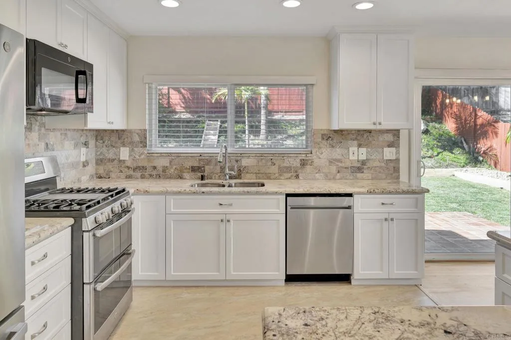 https://cdn.realtyfeed.com/cdn/127/306573975/615f03105ed649334ed4b708271522d3.webp