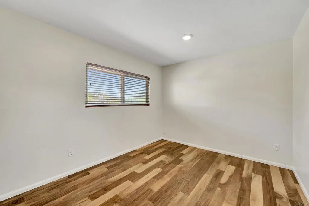 https://cdn.realtyfeed.com/cdn/127/306573975/f0c9235b90b47feb85b794d2f650afbf.webp