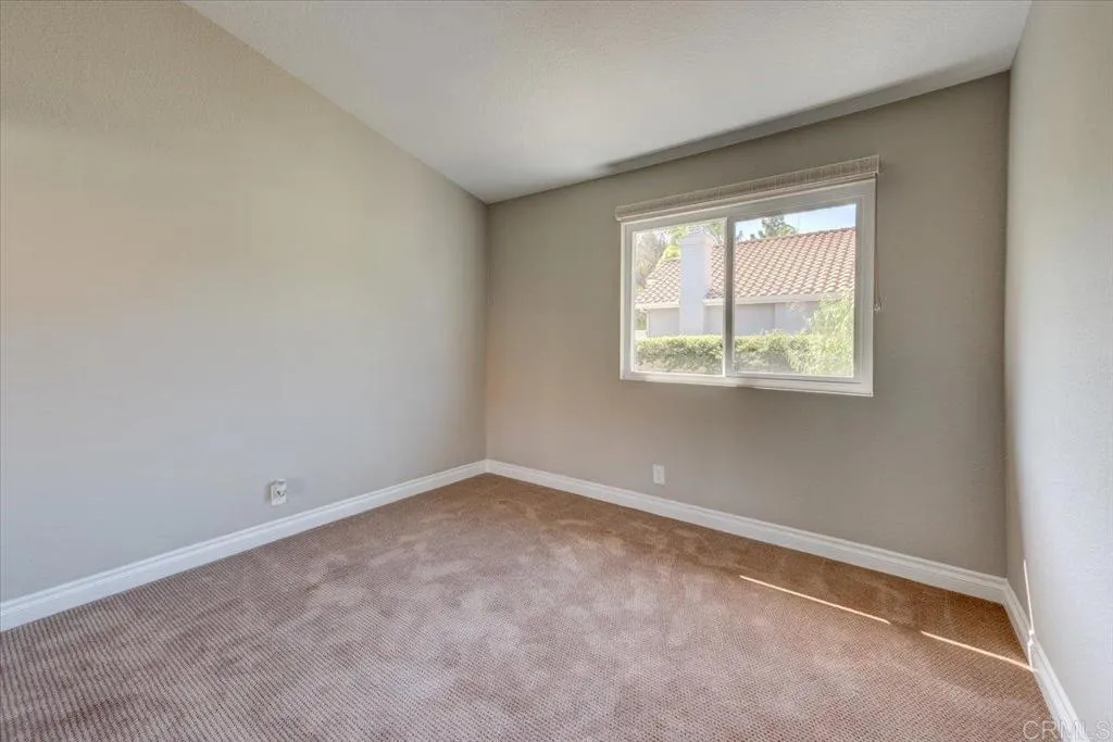 https://cdn.realtyfeed.com/cdn/127/306573996/f2c7e3a08cf14238e3826c6912a6bc57.webp