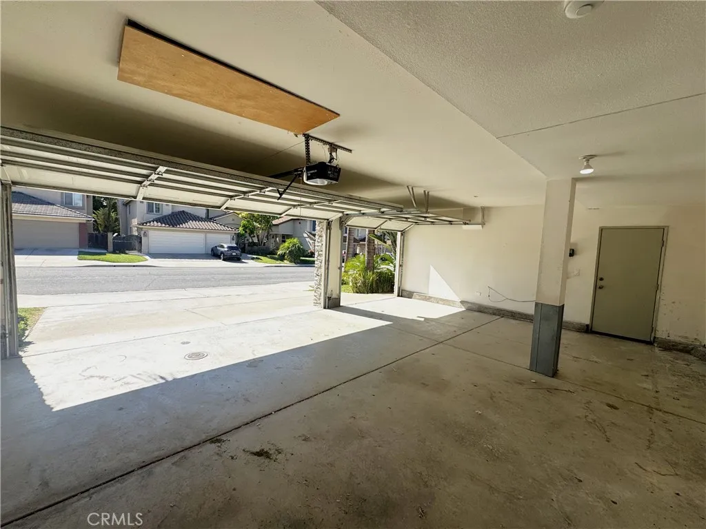 https://cdn.realtyfeed.com/cdn/127/306574039/e3ceb09c8649d2c6f371378b38304ff1.webp