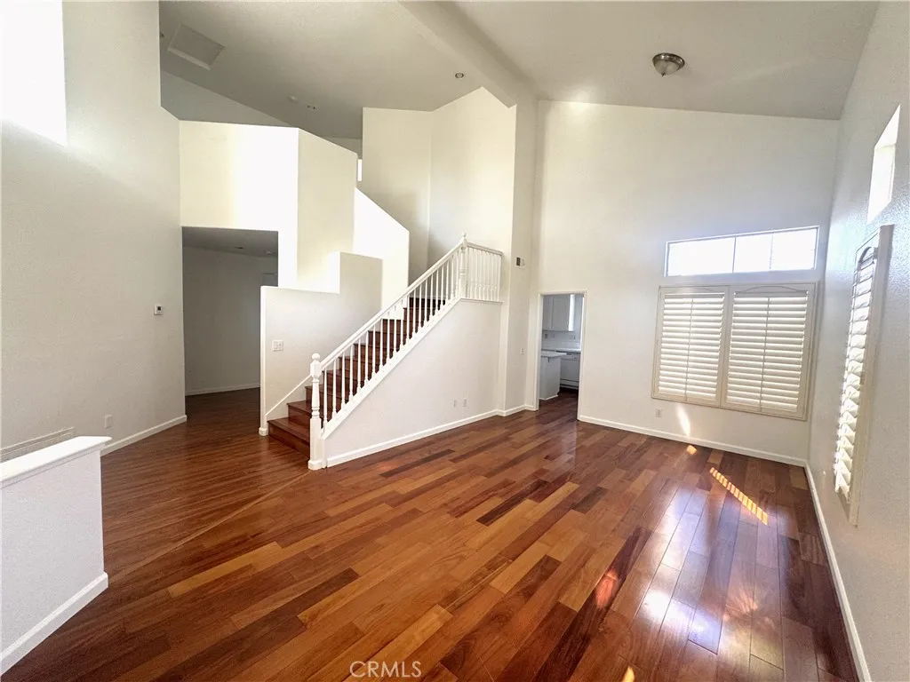 https://cdn.realtyfeed.com/cdn/127/306574039/f7f33a9a5b1638deb260e705325c3bd8.webp