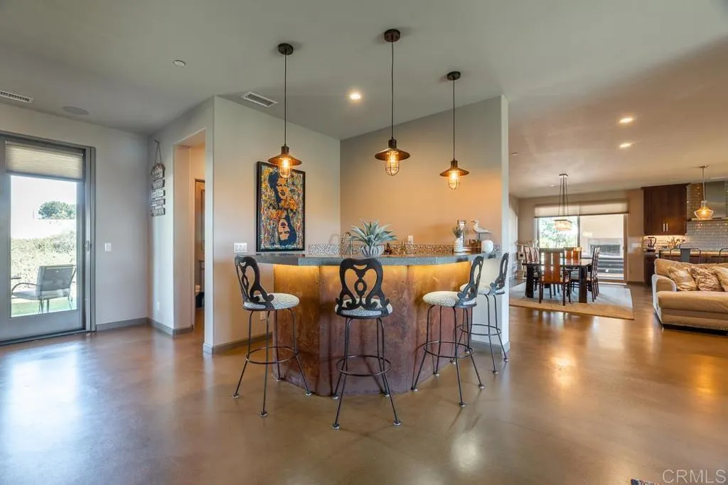 https://cdn.realtyfeed.com/cdn/127/306574158/fa89c88132ce18ec3292f3c51830da4f.webp