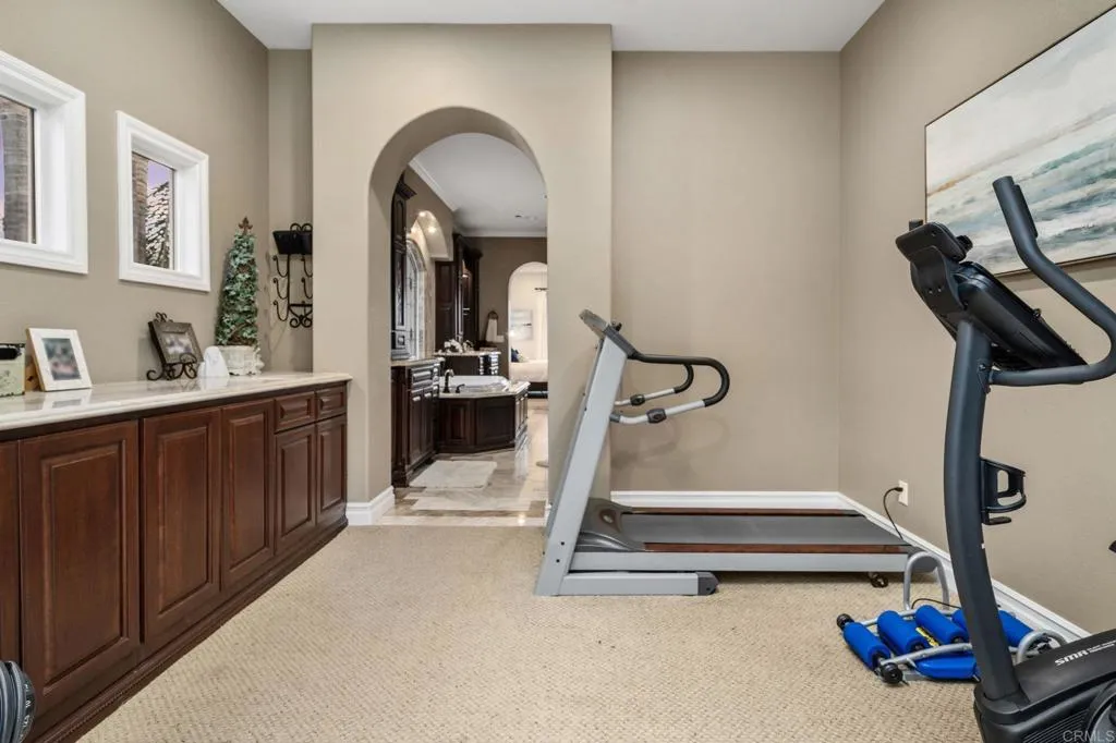 https://cdn.realtyfeed.com/cdn/127/306574175/10d4f164789034358d2232981ddd5f8f.webp