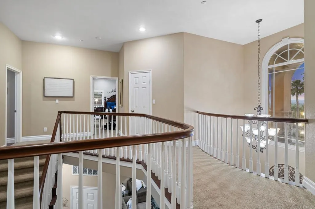 https://cdn.realtyfeed.com/cdn/127/306574175/1eddd884476e0d8995ca085b7632585e.webp