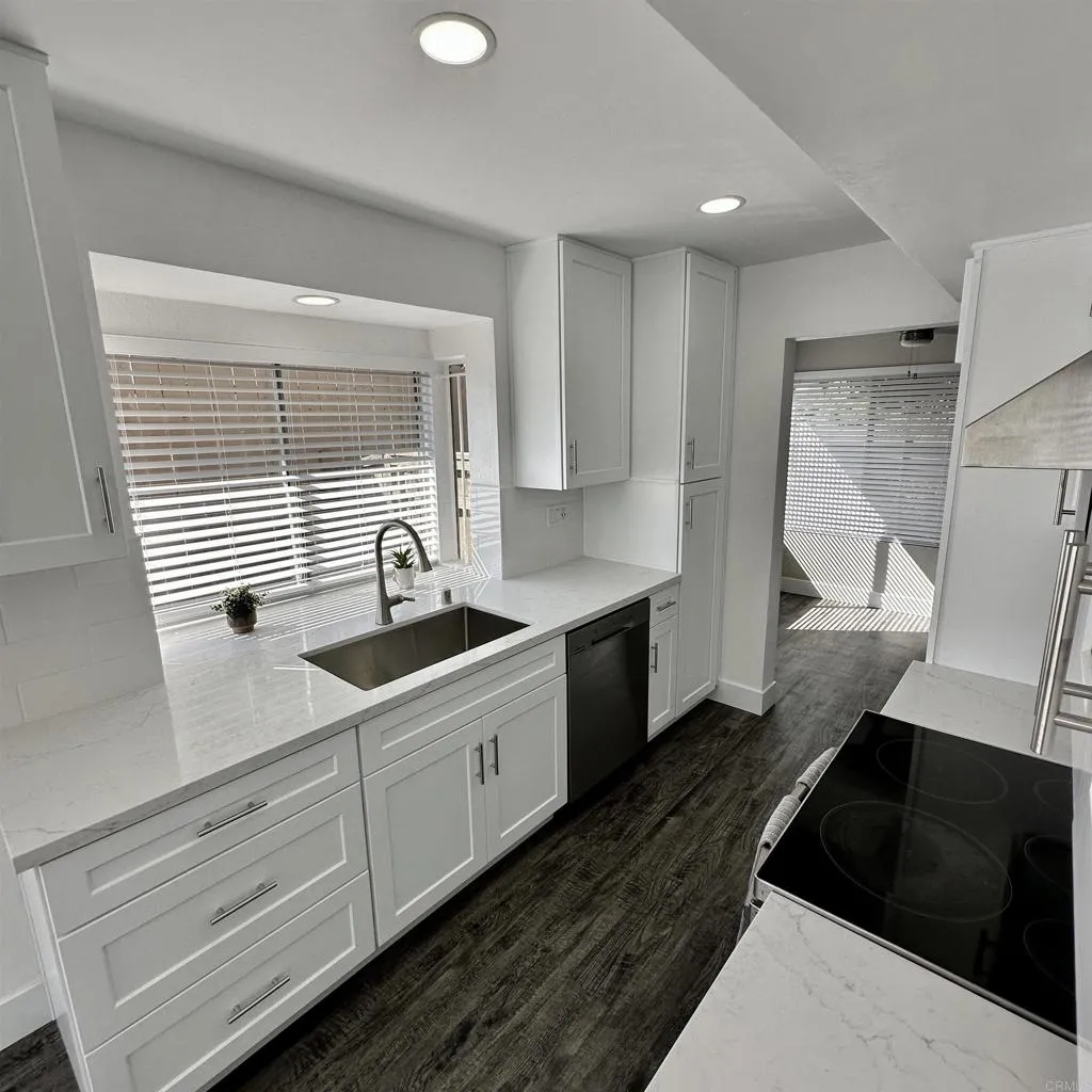 Photo #8: PTP2508085 Listing: Photo #8