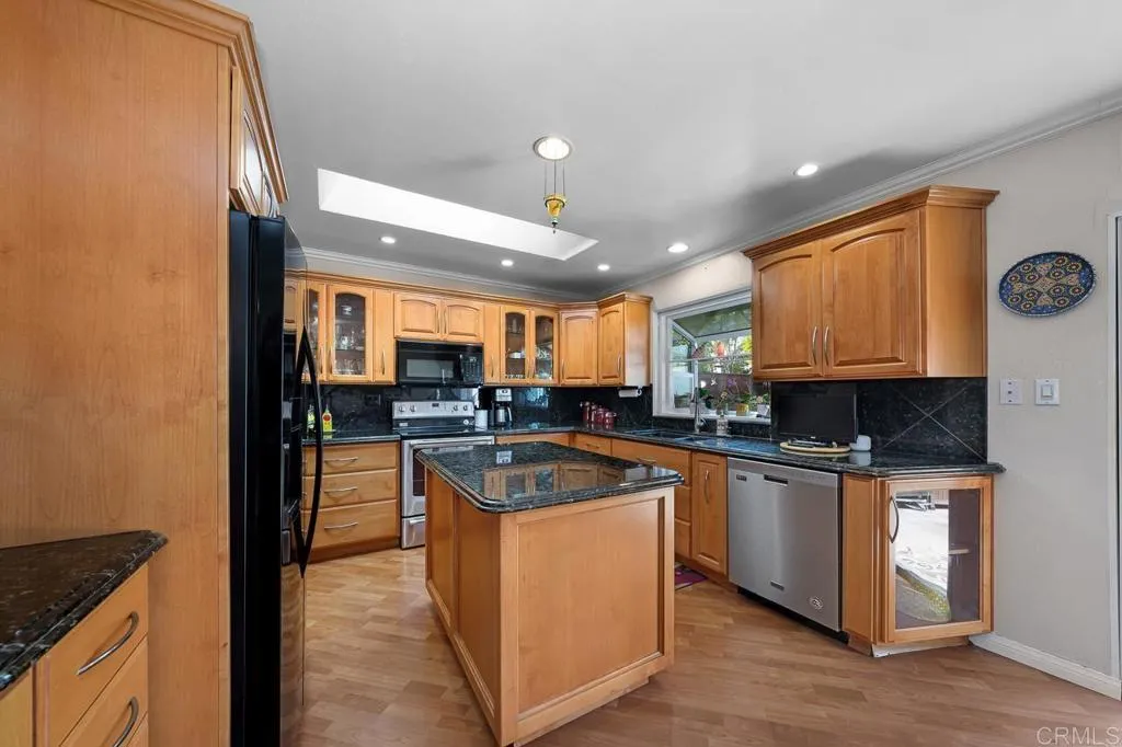 https://cdn.realtyfeed.com/cdn/127/306574194/ff2b10f14cb863bb252cc388e1755dfc.webp