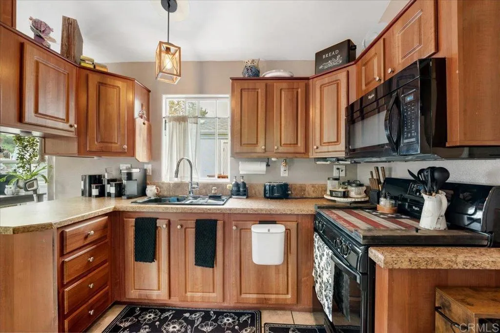 https://cdn.realtyfeed.com/cdn/127/306574263/1760eb7b85ab1558d88f1c75fdd92e46.webp