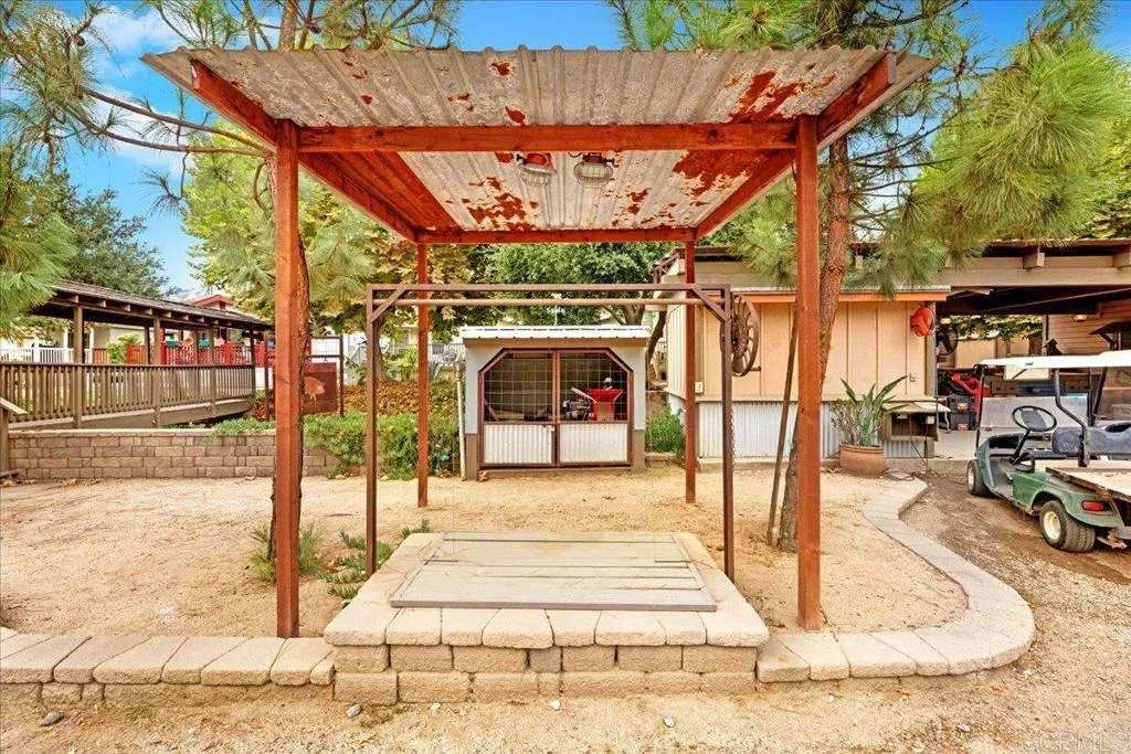 https://cdn.realtyfeed.com/cdn/127/306574263/adc494b6f9adc11c7b3c154d8490c47e.webp