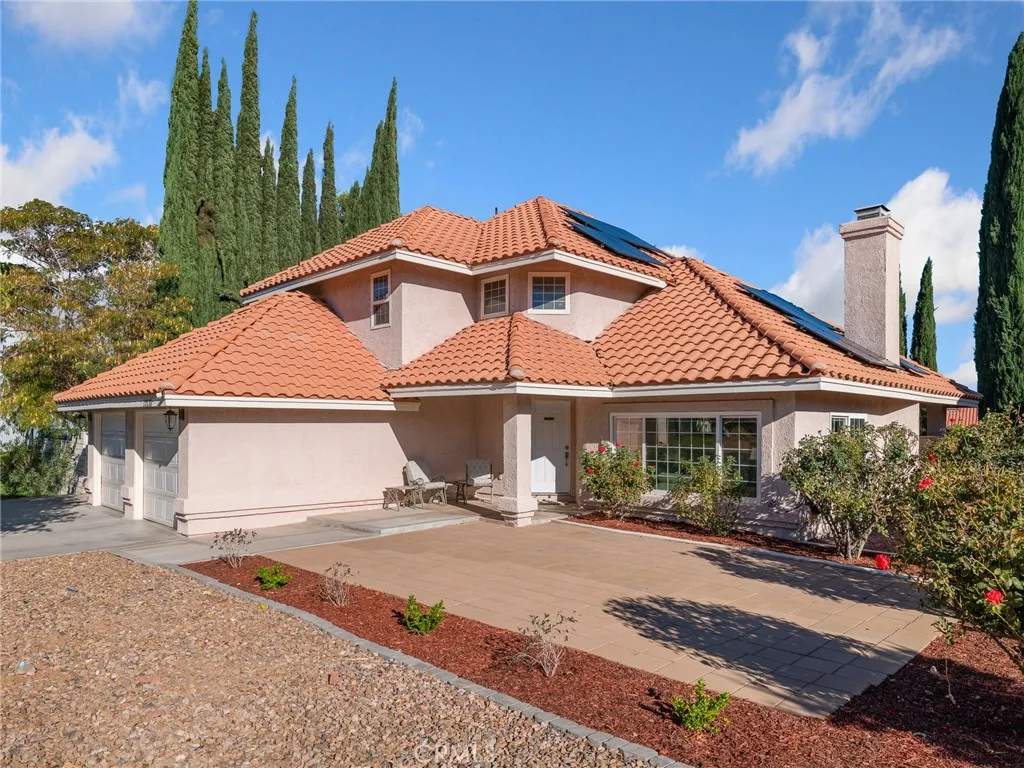 Victorville, CA 92395