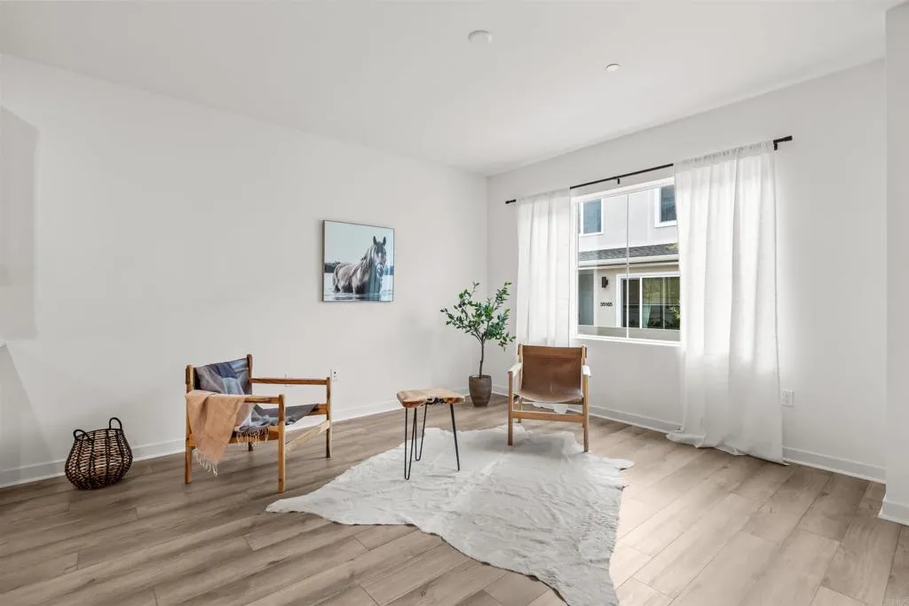 https://cdn.realtyfeed.com/cdn/127/306574304/045b7574c34db06631a81d6b597fad4c.webp