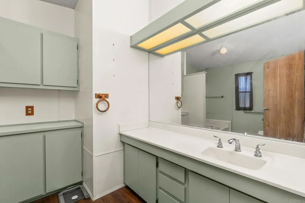https://cdn.realtyfeed.com/cdn/127/306574326/33ae1737b99ee191b5f4823115ecaab6.webp