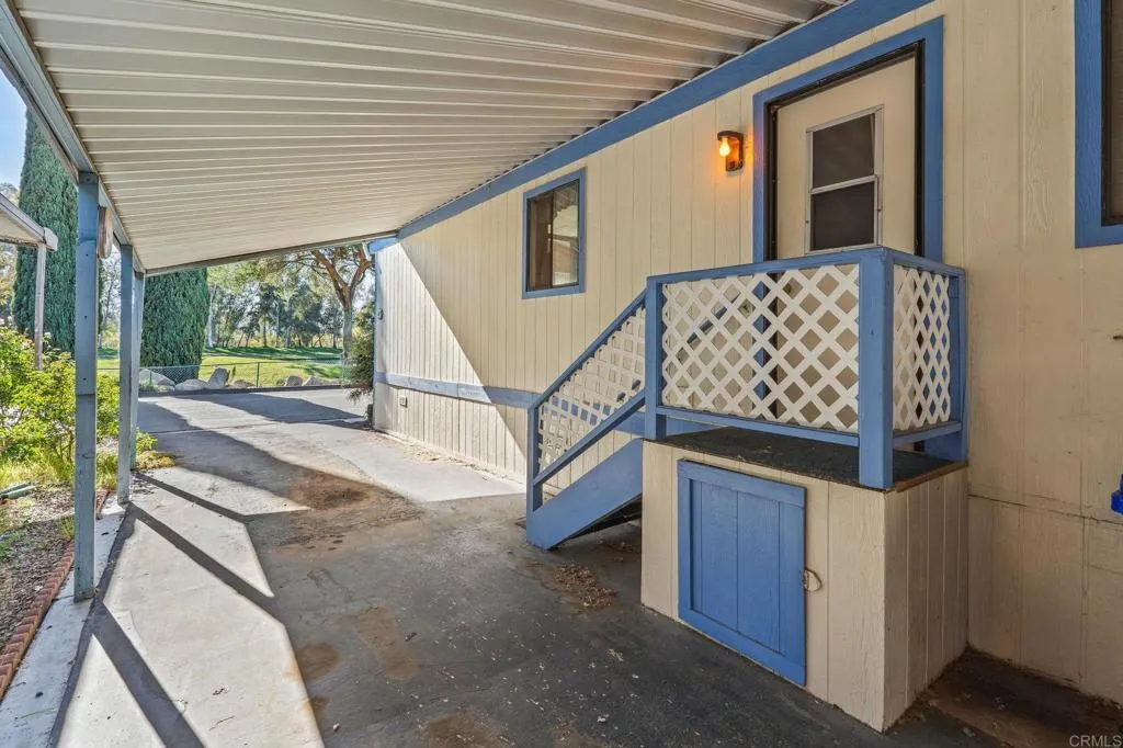 https://cdn.realtyfeed.com/cdn/127/306574326/6946c78624dd39cb4c323df06f1d2d39.webp