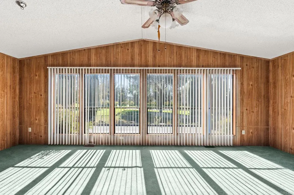 https://cdn.realtyfeed.com/cdn/127/306574326/9a891d5ec59f808360d07704c7e5a7f0.webp