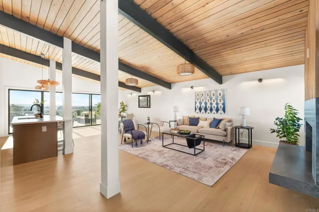 https://cdn.realtyfeed.com/cdn/127/306574329/21e5dca75e8930ceb67969b9516a17c7.webp