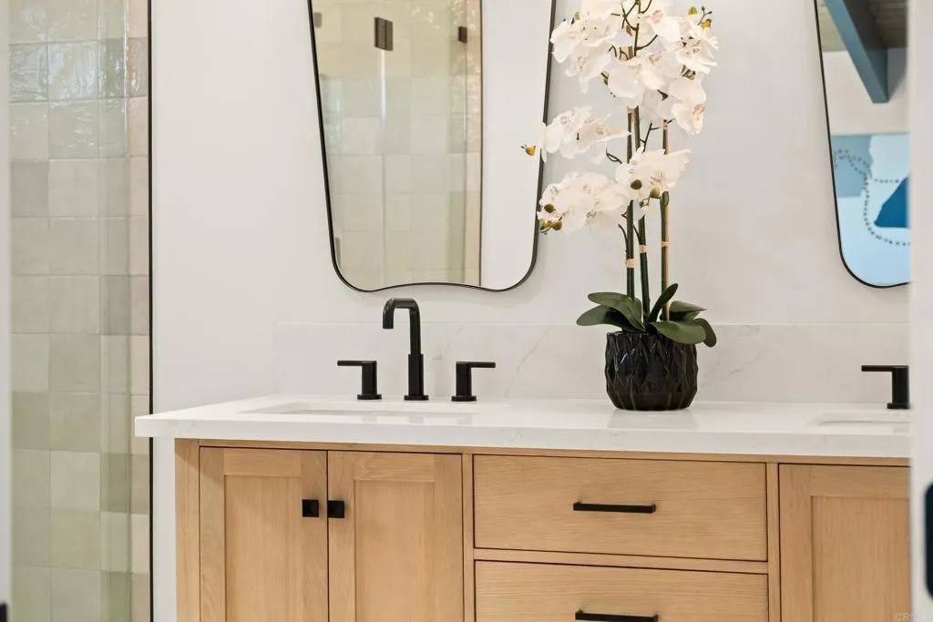 https://cdn.realtyfeed.com/cdn/127/306574329/84a3ea8a86d96065965bddd8c07e1859.webp