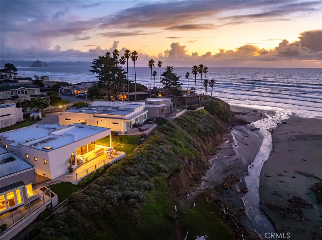 3086 Studio Drive, Cayucos, CA 93430