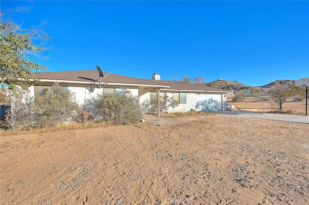 14811 Kingsdale, Apple Valley, CA 92307 - Photo 2 of 55, Apple Valley, CA