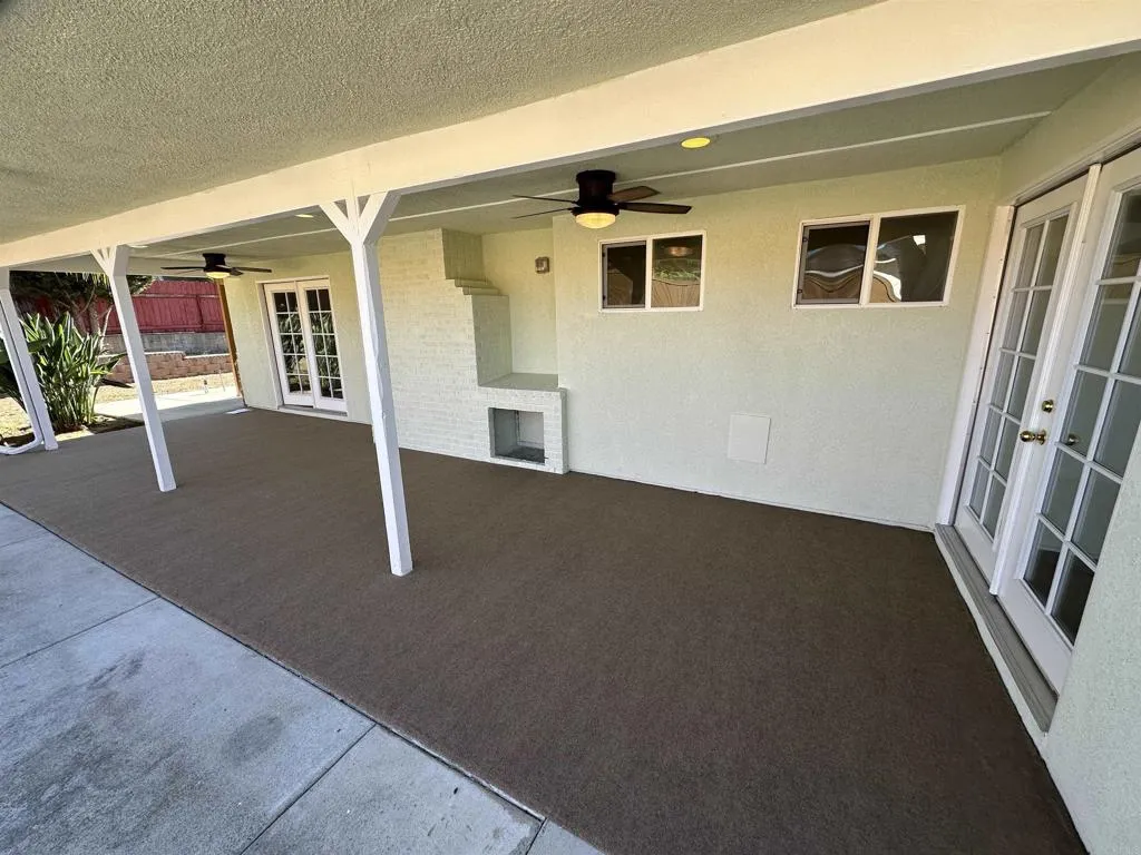 https://cdn.realtyfeed.com/cdn/127/306574376/c8fa706c347d8856cf3b3ec921cca27c.webp