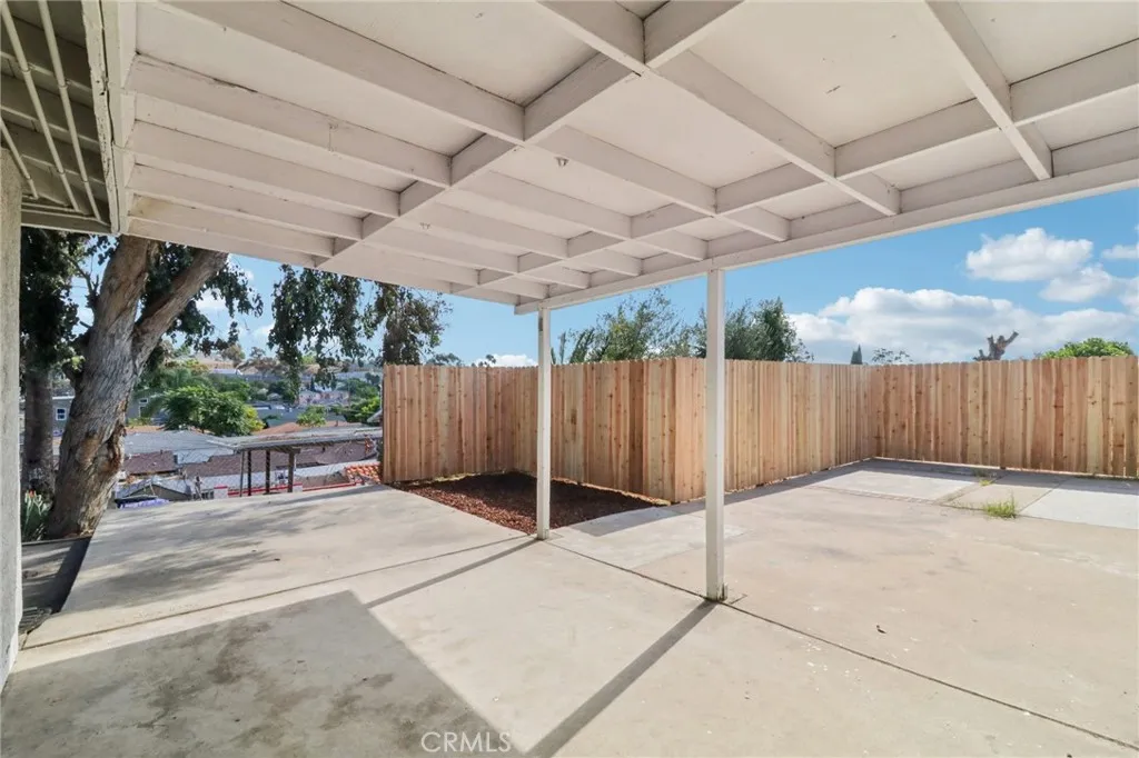 https://cdn.realtyfeed.com/cdn/127/306574398/5b41d1dc23a073c4635b0bb421fccc7c.webp