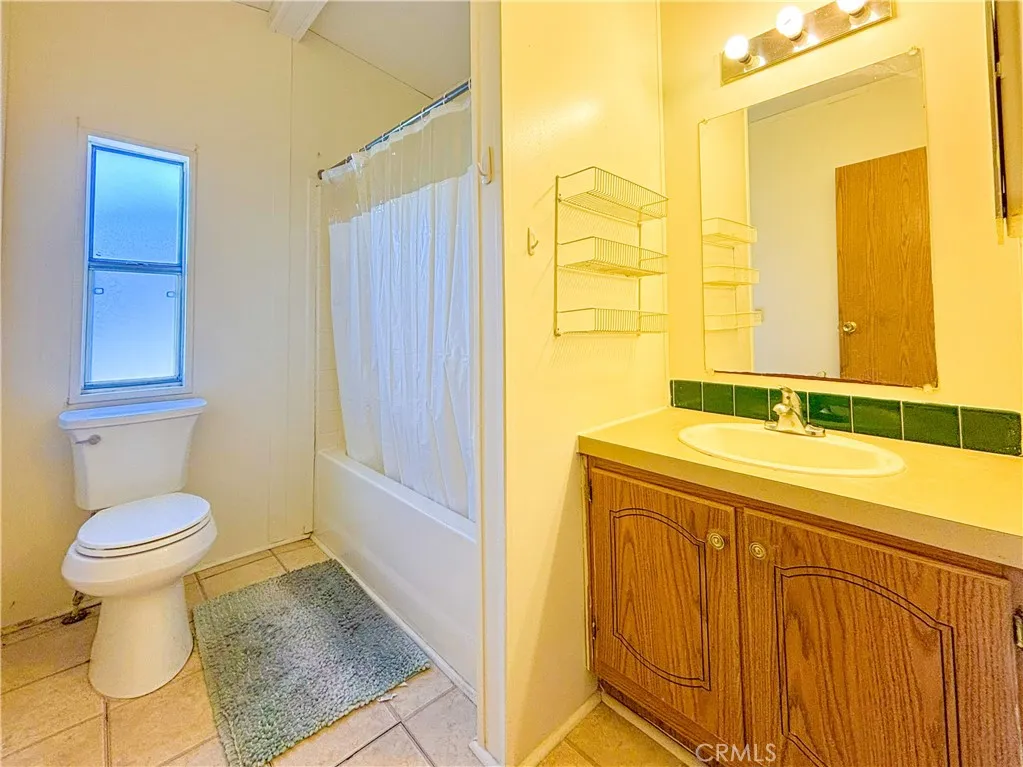 13381 Magnolia Unit 102, Corona, CA 92879 - Photo 5 of 35, Corona, CA