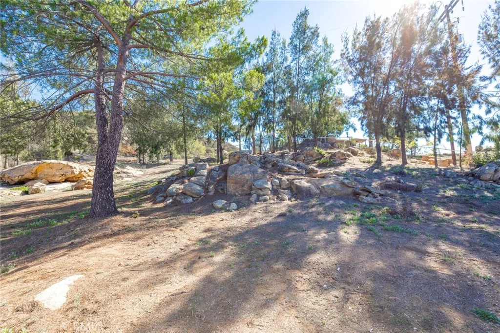 https://cdn.realtyfeed.com/cdn/127/306574446/176b1a1188419ce761f56f5d84ba4b55.webp