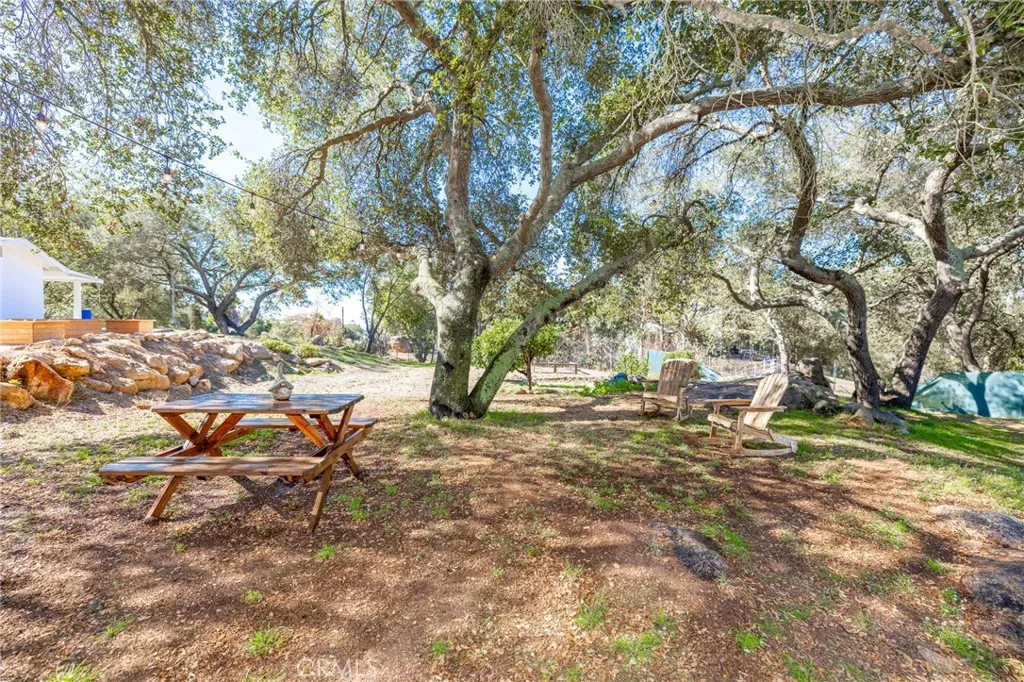 https://cdn.realtyfeed.com/cdn/127/306574446/3e440a880a266cafc82f1e99ace3d039.webp