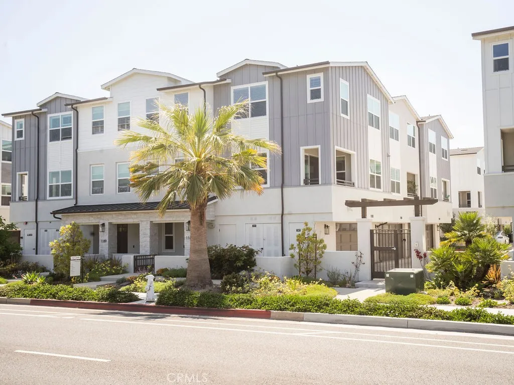 Newport Beach, CA 92660